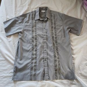 Haggar Button Down shirt